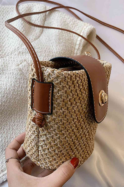 Straw Bucket Purse (2 options)